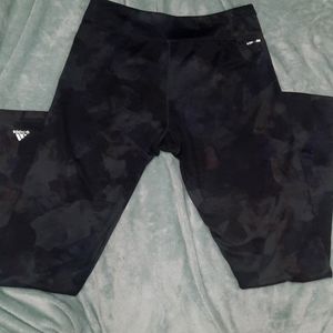 Adidas leggings *LIKE NEW*